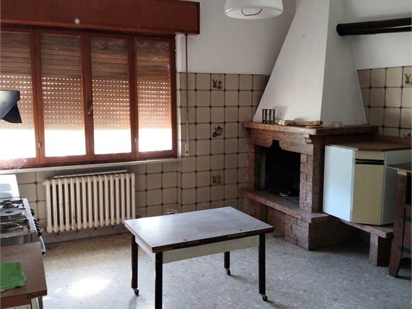 Appartamento in vendita Canavaccio di Urbino 